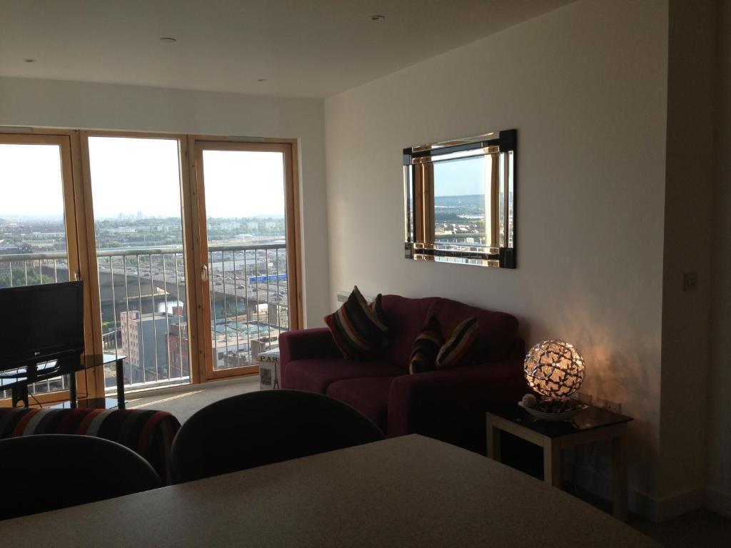 Suite 16 Glasgow Exterior photo